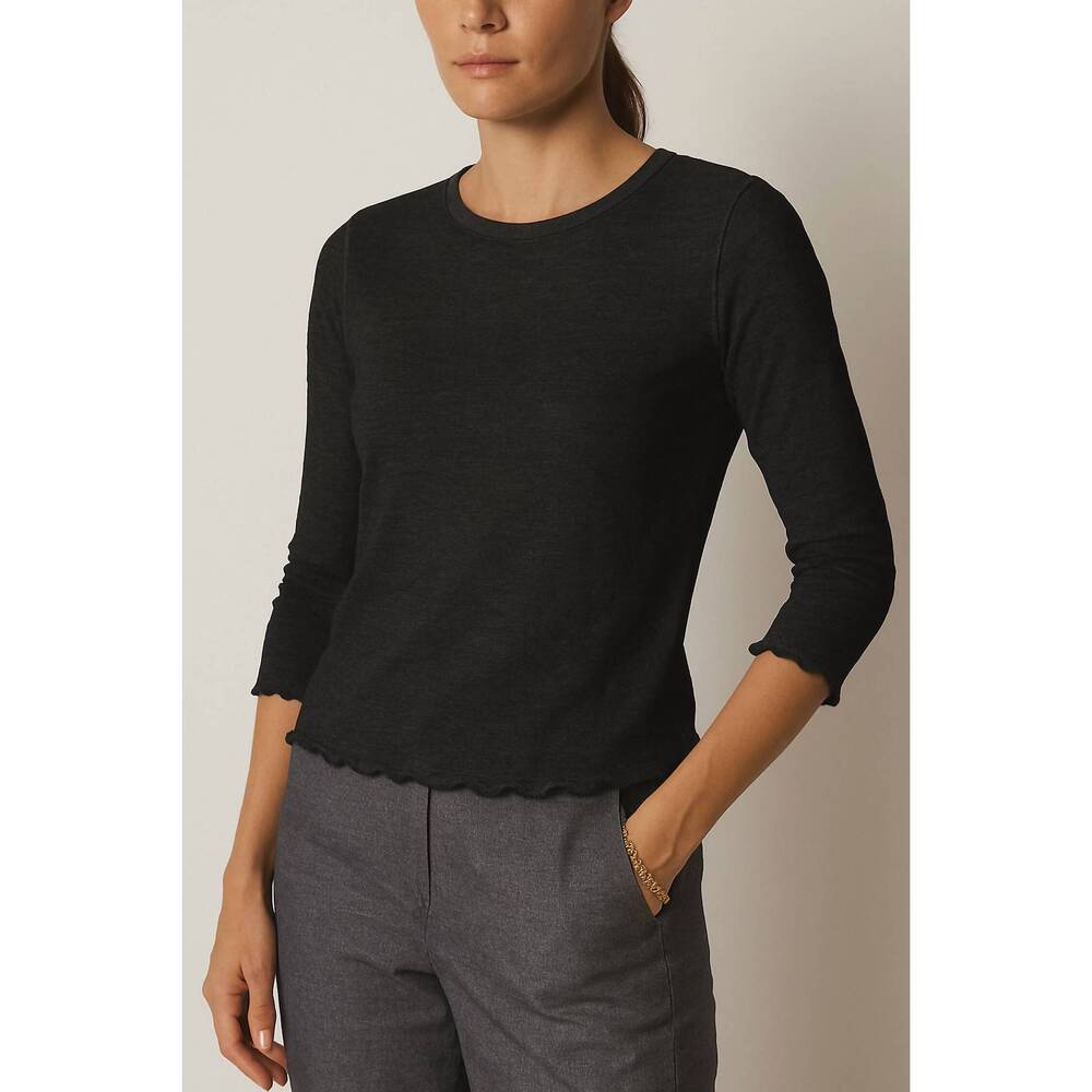NEW E.L.I. the colette top in black